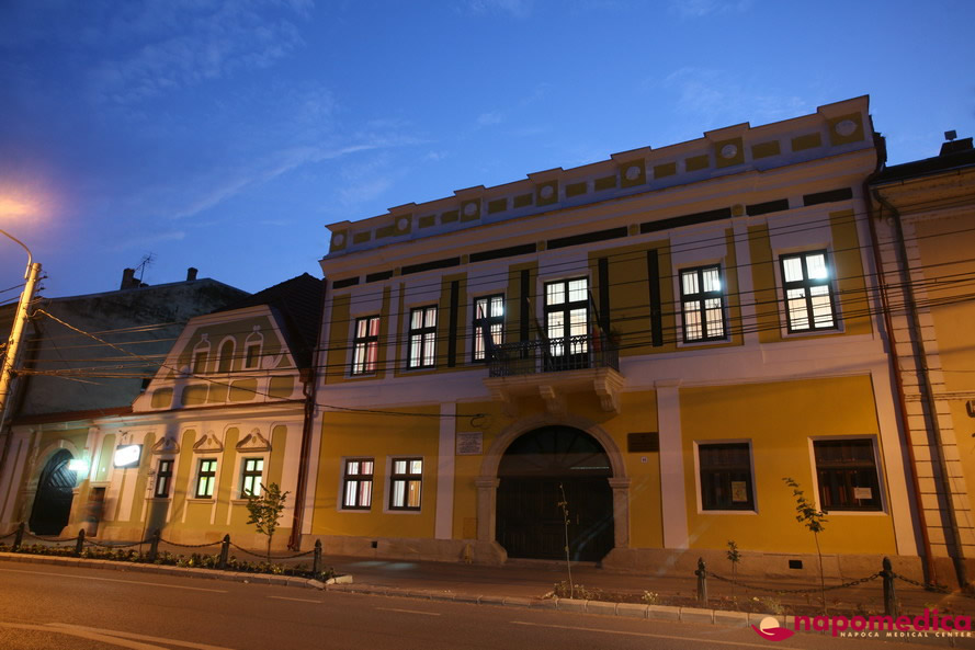 Centrul Medical Napomedica Gherla Cluj - Detalii exterior