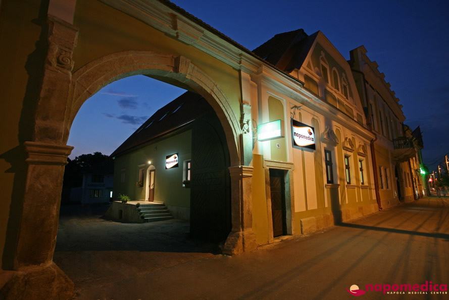 Centrul Medical Napomedica Gherla Cluj - Detalii exterior